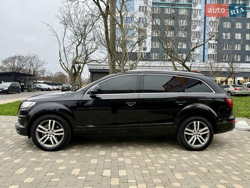 Внедорожник / Кроссовер Audi Q7 2007 в Одессе