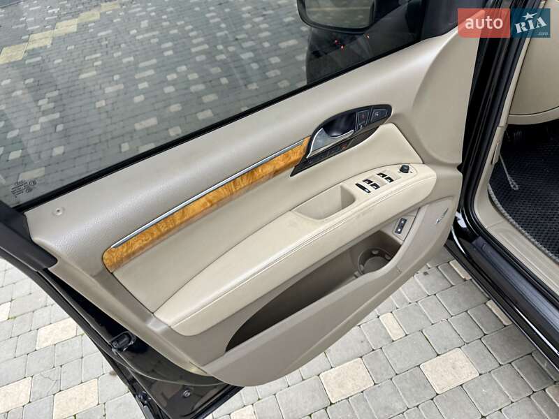 Внедорожник / Кроссовер Audi Q7 2007 в Одессе