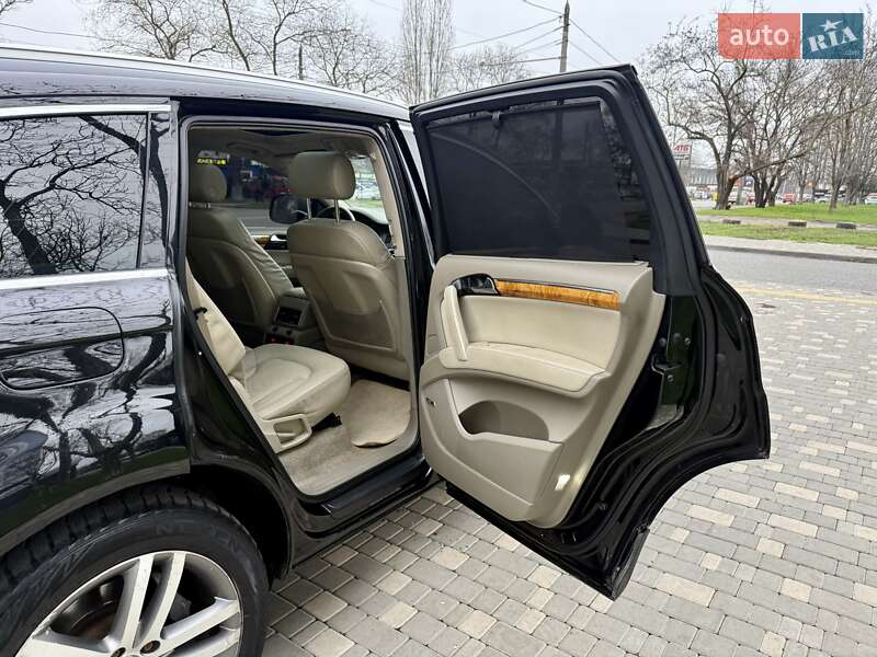 Внедорожник / Кроссовер Audi Q7 2007 в Одессе