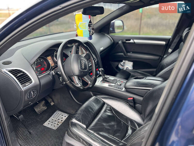 Внедорожник / Кроссовер Audi Q7 2008 в Одессе