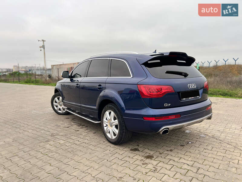 Внедорожник / Кроссовер Audi Q7 2008 в Одессе