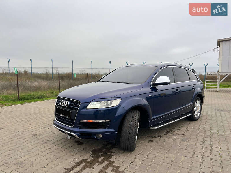 Внедорожник / Кроссовер Audi Q7 2008 в Одессе