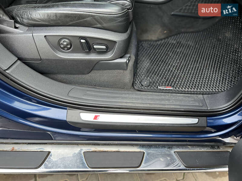 Внедорожник / Кроссовер Audi Q7 2008 в Одессе