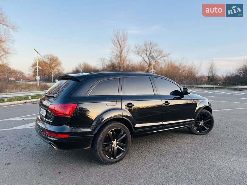 Внедорожник / Кроссовер Audi Q7 2010 в Ромнах фото 6 Внедорожник / Кроссовер Audi Q7 2010 в Ромнах