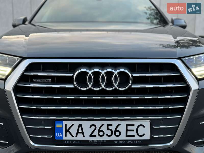 Внедорожник / Кроссовер Audi Q7 2018 в Киеве