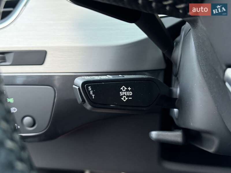 Внедорожник / Кроссовер Audi Q7 2018 в Киеве