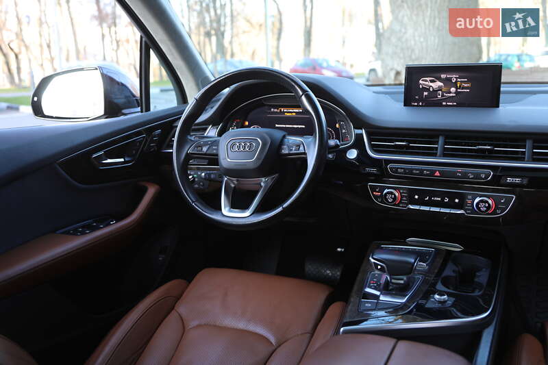 Внедорожник / Кроссовер Audi Q7 2016 в Харькове фото 12 Внедорожник / Кроссовер Audi Q7 2016 в Харькове