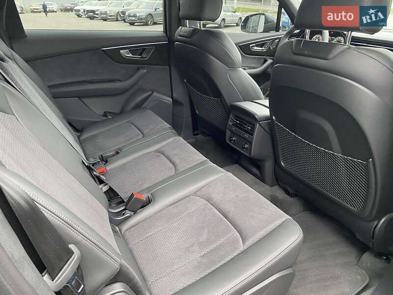 Внедорожник / Кроссовер Audi Q7 2025 в Днепре фото 27 Внедорожник / Кроссовер Audi Q7 2025 в Днепре