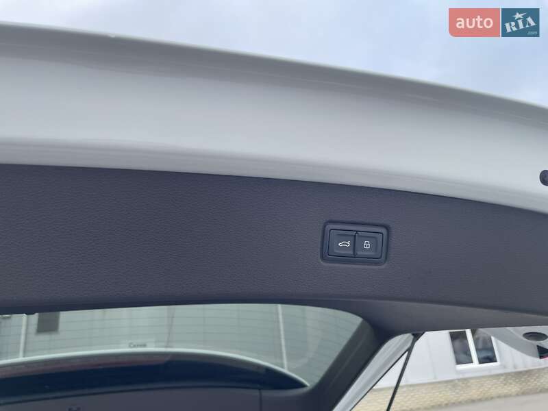 Внедорожник / Кроссовер Audi Q7 2016 в Харькове фото 12 Внедорожник / Кроссовер Audi Q7 2016 в Харькове