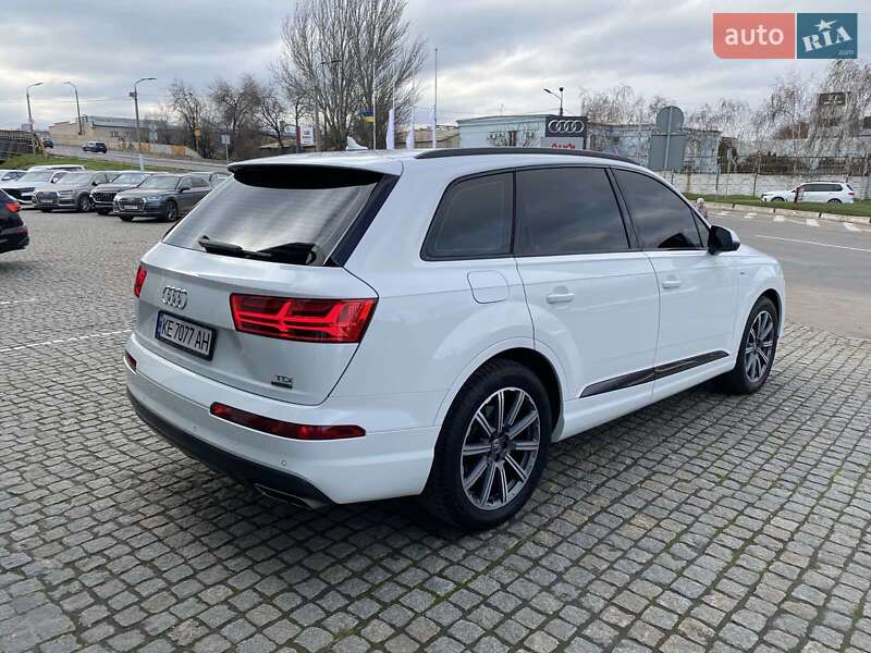 Внедорожник / Кроссовер Audi Q7 2017 в Днепре фото 7 Внедорожник / Кроссовер Audi Q7 2017 в Днепре