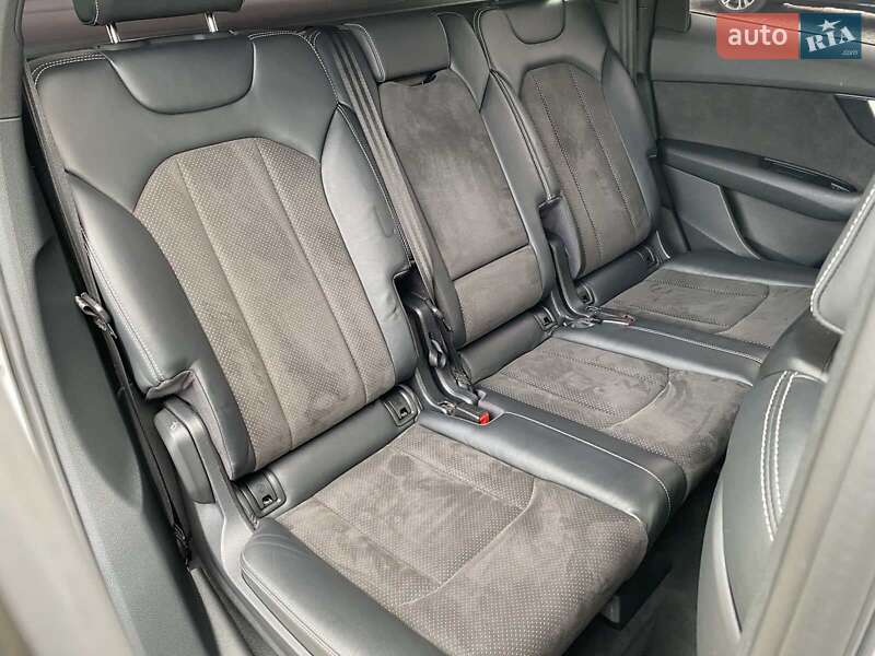 Внедорожник / Кроссовер Audi Q7 2017 в Днепре фото 19 Внедорожник / Кроссовер Audi Q7 2017 в Днепре