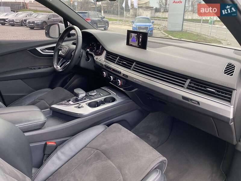 Внедорожник / Кроссовер Audi Q7 2017 в Днепре фото 25 Внедорожник / Кроссовер Audi Q7 2017 в Днепре