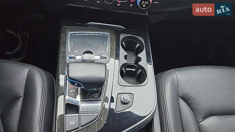 Внедорожник / Кроссовер Audi Q7 2017 в Киеве фото 12 Внедорожник / Кроссовер Audi Q7 2017 в Киеве