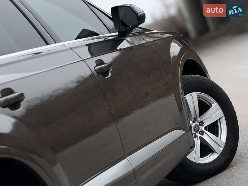 Внедорожник / Кроссовер Audi Q7 2017 в Бердичеве фото 23 Внедорожник / Кроссовер Audi Q7 2017 в Бердичеве