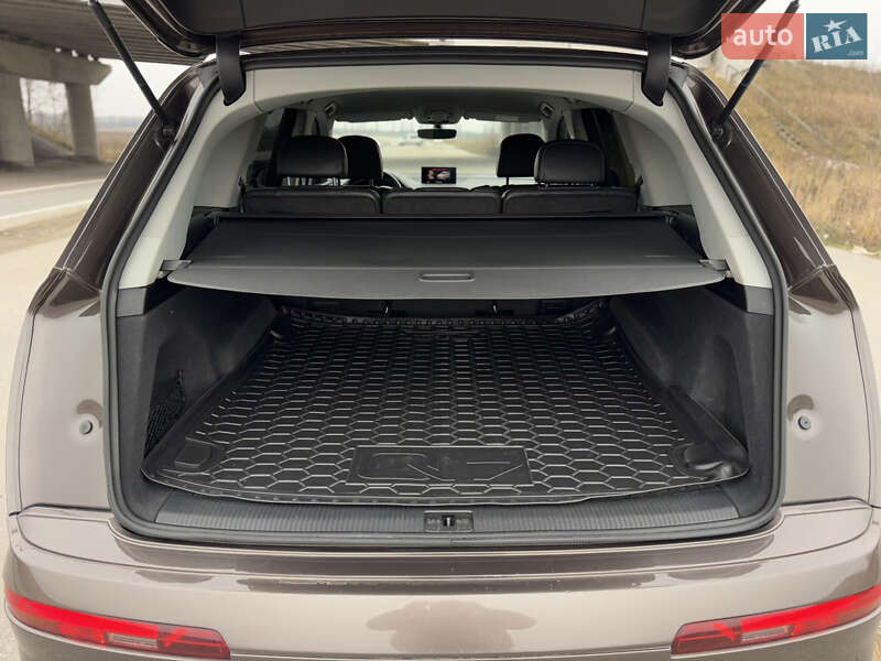 Внедорожник / Кроссовер Audi Q7 2017 в Бердичеве фото 55 Внедорожник / Кроссовер Audi Q7 2017 в Бердичеве