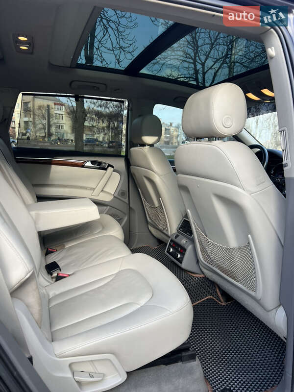 Внедорожник / Кроссовер Audi Q7 2010 в Киеве фото 35 Внедорожник / Кроссовер Audi Q7 2010 в Киеве