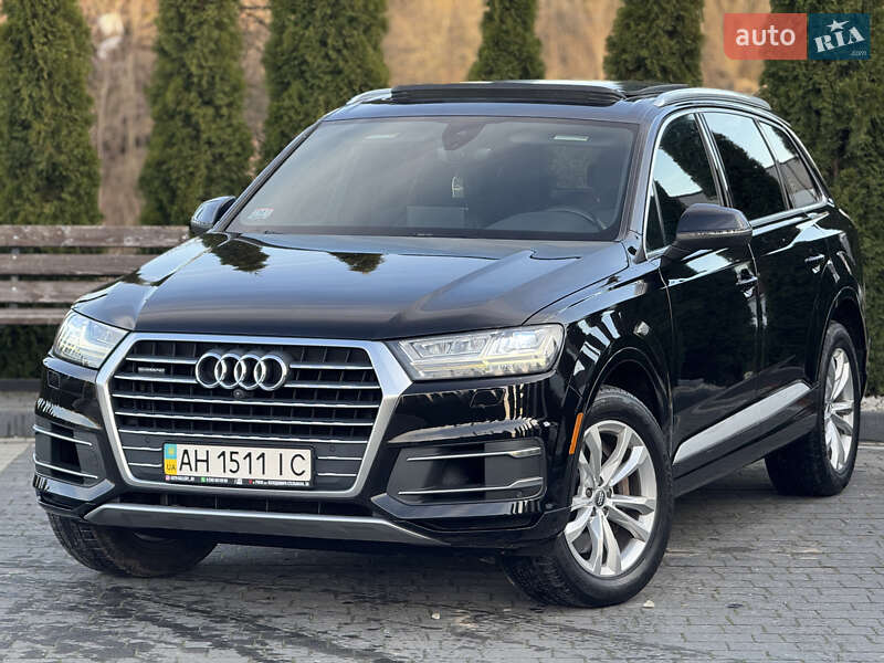 Внедорожник / Кроссовер Audi Q7 2017 в Надворной