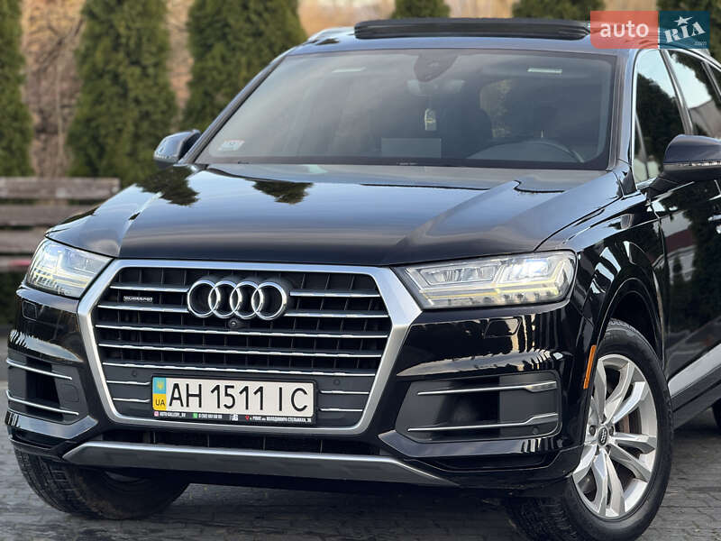Внедорожник / Кроссовер Audi Q7 2017 в Надворной
