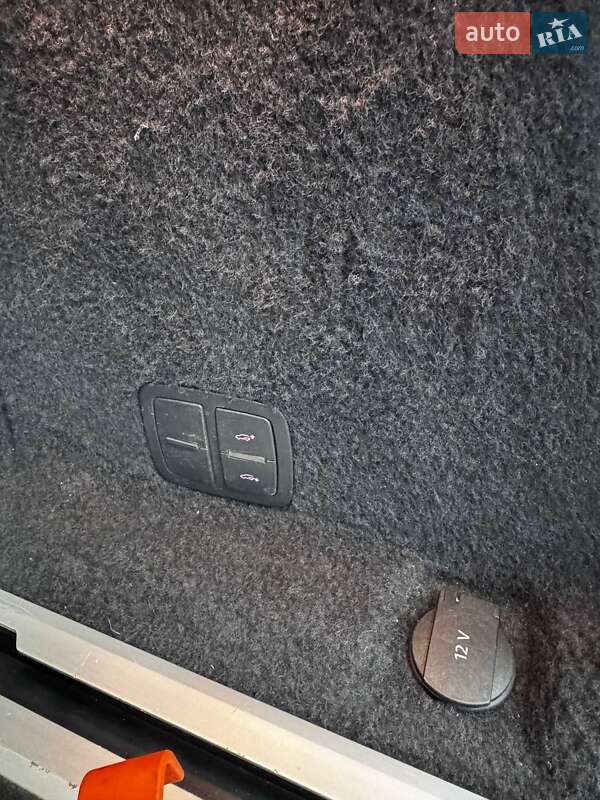 Внедорожник / Кроссовер Audi Q7 2014 в Тернополе