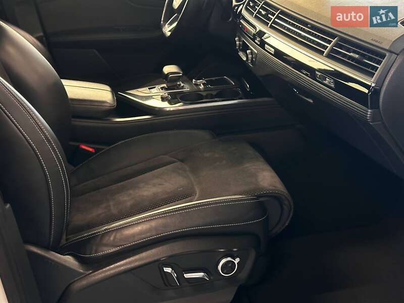 Внедорожник / Кроссовер Audi Q7 2016 в Львове фото 39 Внедорожник / Кроссовер Audi Q7 2016 в Львове