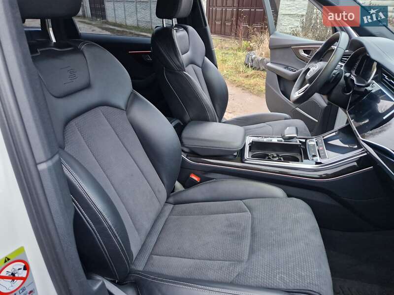Внедорожник / Кроссовер Audi Q7 2023 в Киеве фото 35 Внедорожник / Кроссовер Audi Q7 2023 в Киеве