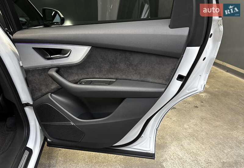 Внедорожник / Кроссовер Audi Q7 2022 в Киеве