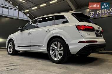 Позашляховик / Кросовер Audi Q7 2022 в Києві