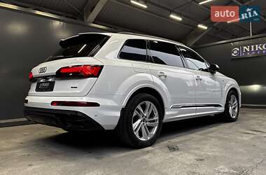 Позашляховик / Кросовер Audi Q7 2022 в Києві