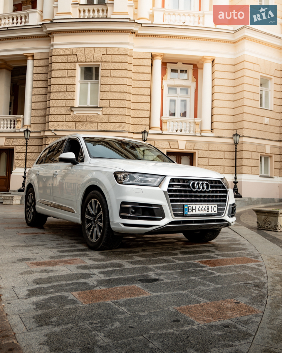 Автомобіль без вкладень! Ударів не було!! Не тонув! Дуже хороша комплектація. Прошитий під Європу. Стоять дорогі лінзи у фарах. Випуск 12.2015 по Америці 2017 рік.