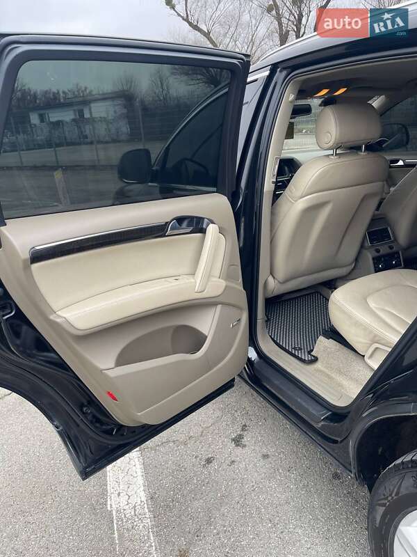 Внедорожник / Кроссовер Audi Q7 2006 в Черновцах фото 11 Внедорожник / Кроссовер Audi Q7 2006 в Черновцах