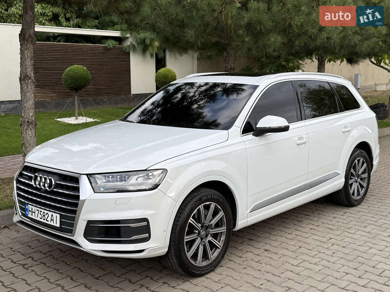 Внедорожник / Кроссовер Audi Q7 2018 в Одессе фото 24 Внедорожник / Кроссовер Audi Q7 2018 в Одессе