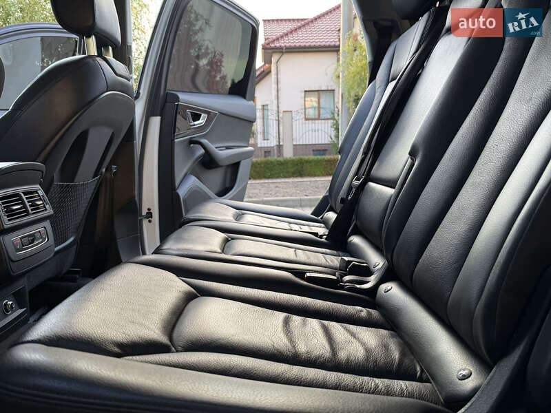 Внедорожник / Кроссовер Audi Q7 2018 в Одессе фото 84 Внедорожник / Кроссовер Audi Q7 2018 в Одессе