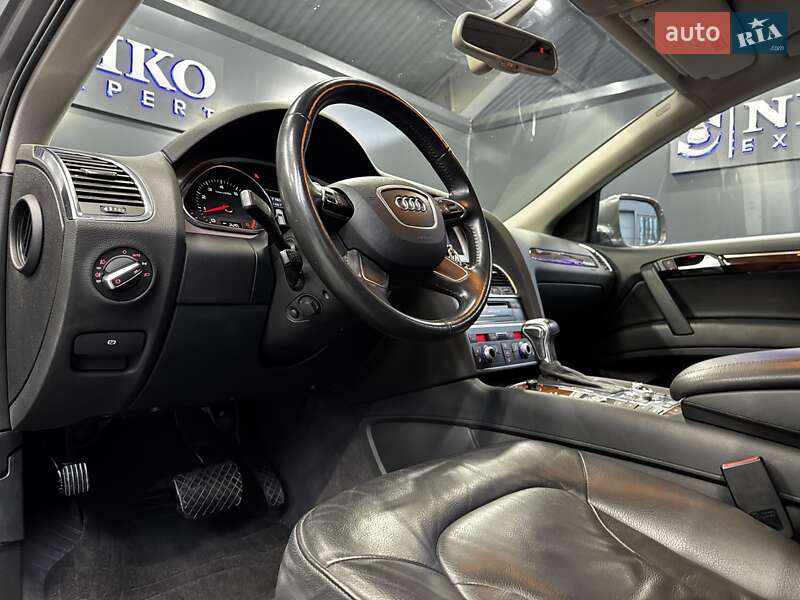 Внедорожник / Кроссовер Audi Q7 2013 в Киеве фото 25 Внедорожник / Кроссовер Audi Q7 2013 в Киеве