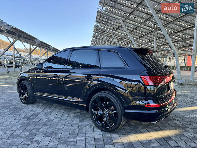 Внедорожник / Кроссовер Audi Q7 2015 в Львове фото 6 Внедорожник / Кроссовер Audi Q7 2015 в Львове