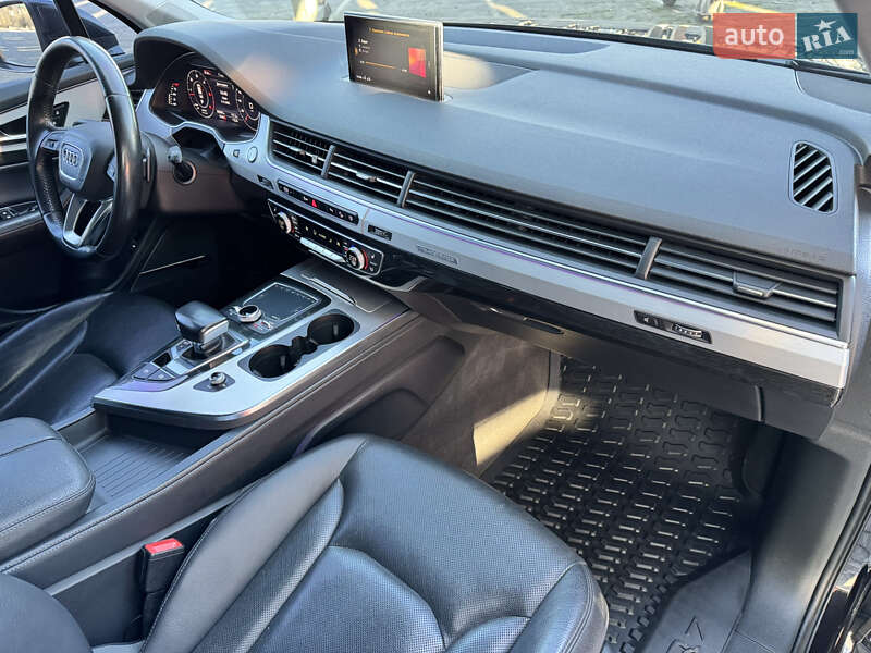 Внедорожник / Кроссовер Audi Q7 2015 в Львове фото 50 Внедорожник / Кроссовер Audi Q7 2015 в Львове