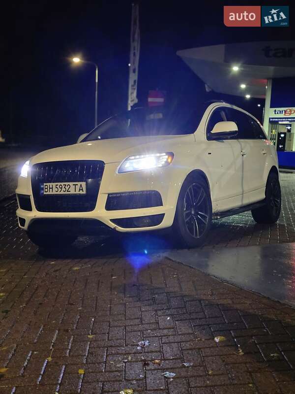 Внедорожник / Кроссовер Audi Q7 2010 в Херсоне