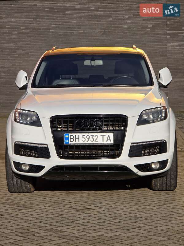 Внедорожник / Кроссовер Audi Q7 2010 в Херсоне