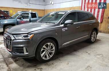 Audi Q7 2021