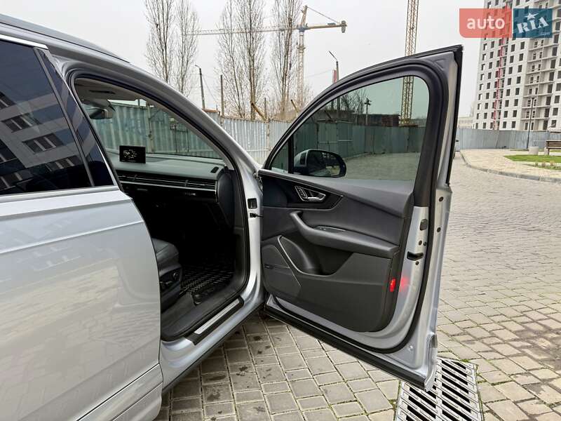 Внедорожник / Кроссовер Audi Q7 2015 в Одессе фото 49 Внедорожник / Кроссовер Audi Q7 2015 в Одессе