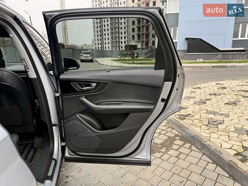 Внедорожник / Кроссовер Audi Q7 2015 в Одессе фото 70 Внедорожник / Кроссовер Audi Q7 2015 в Одессе