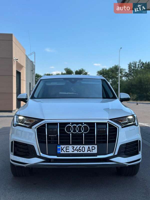 Внедорожник / Кроссовер Audi Q7 2023 в Днепре фото 4 Внедорожник / Кроссовер Audi Q7 2023 в Днепре