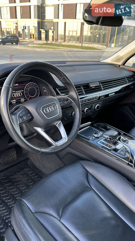 Внедорожник / Кроссовер Audi Q7 2017 в Львове
