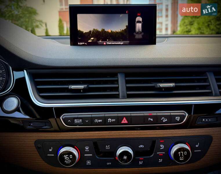 Внедорожник / Кроссовер Audi Q7 2017 в Киеве