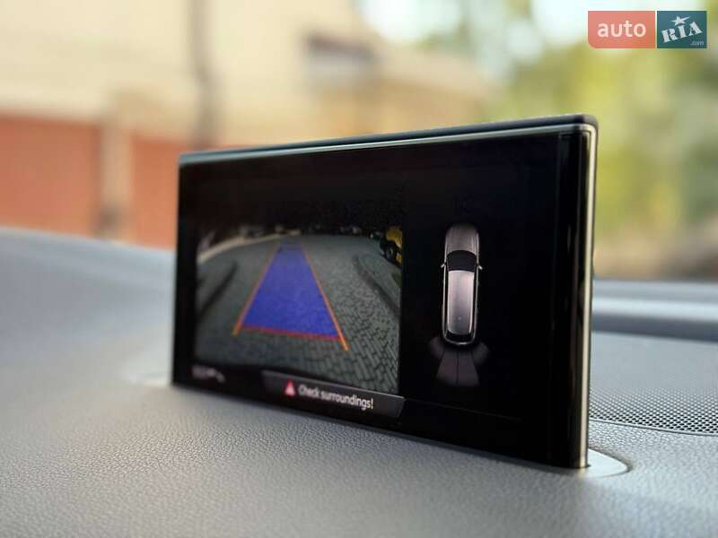 Внедорожник / Кроссовер Audi Q7 2017 в Киеве