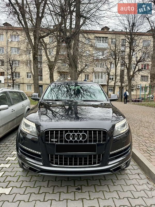 Audi Q7 2010 Audi Q7 2010
