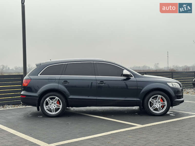 Внедорожник / Кроссовер Audi Q7 2007 в Мукачево