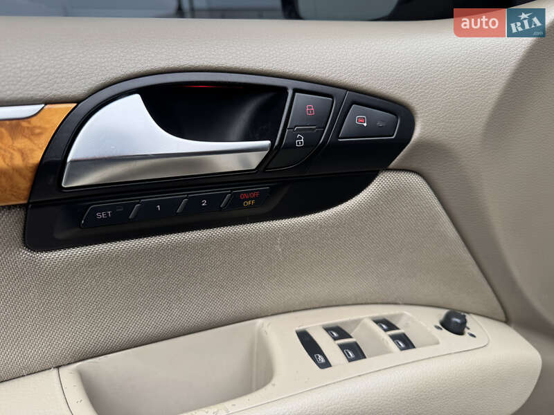 Внедорожник / Кроссовер Audi Q7 2007 в Мукачево