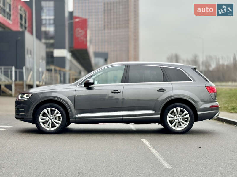 Внедорожник / Кроссовер Audi Q7 2018 в Киеве фото 8 Внедорожник / Кроссовер Audi Q7 2018 в Киеве