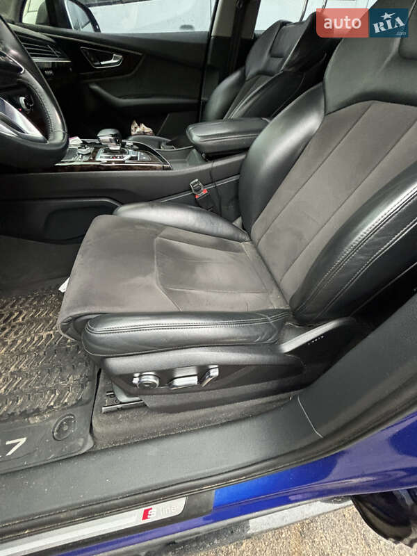 Внедорожник / Кроссовер Audi Q7 2016 в Запорожье фото 13 Внедорожник / Кроссовер Audi Q7 2016 в Запорожье