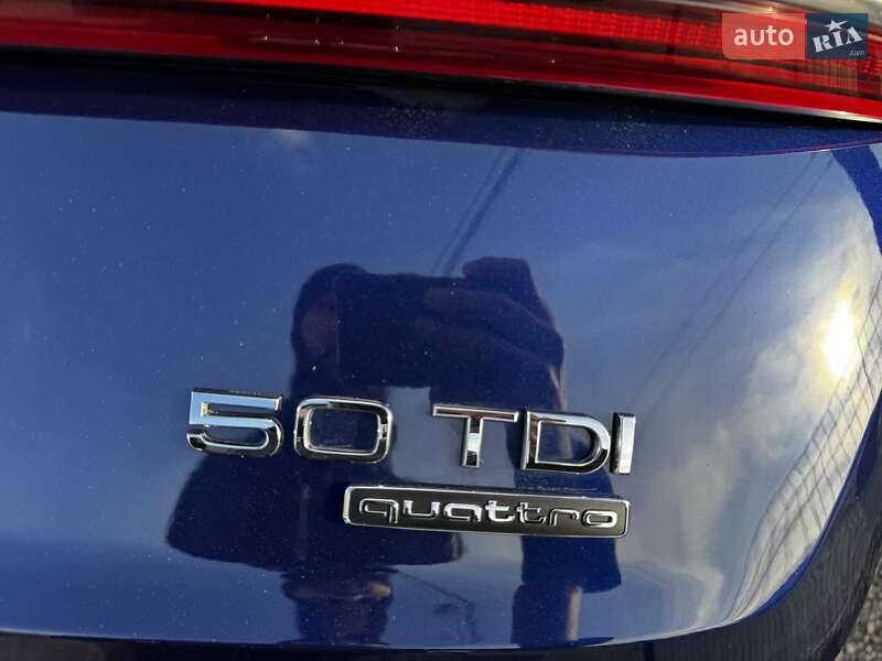 Внедорожник / Кроссовер Audi Q7 2021 в Киеве